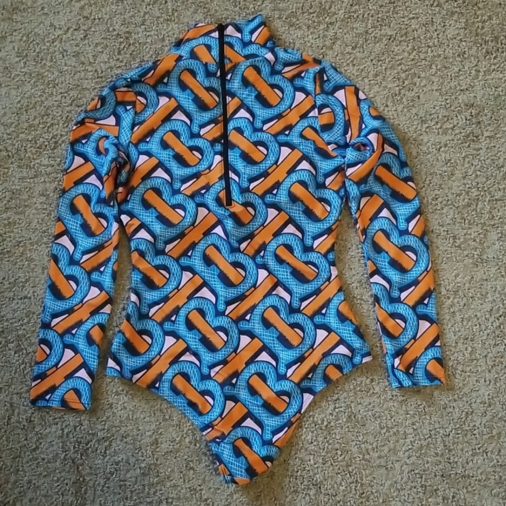 TB Monogram Burberry Shirt, Size Large (10)